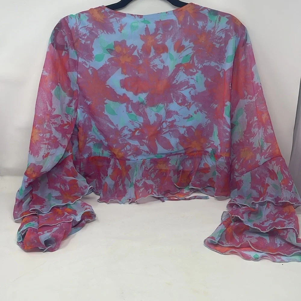Indulge Tie-Front Ruffle Sleeve Multicolor Floral Blouse Size X-Large Brand New - Picture 8 of 12
